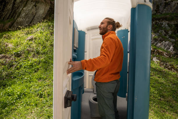 Best Restroom trailer rental cost  in Fraser, MI